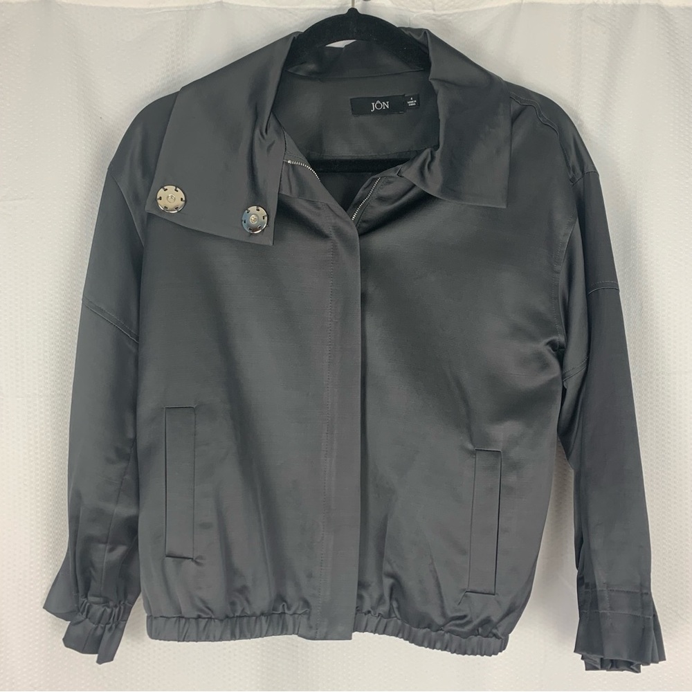 Jôn cropped black fall wool blend jacket size 4